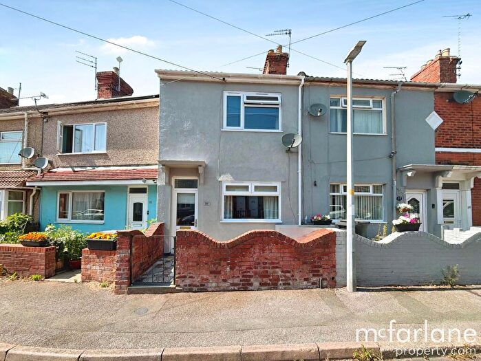 2 Bedroom Terraced House For Sale In Linslade Street, Swindon, SN2