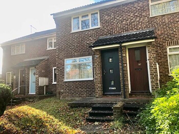 2 Bedroom House To Rent In Pine Grove, Hempstead, ME7