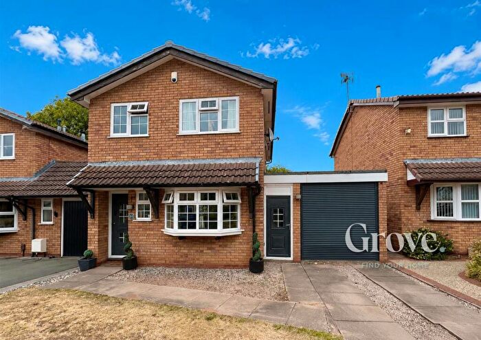 4 Bedroom Detached House For Sale In Meadow Croft, Hagley, DY9