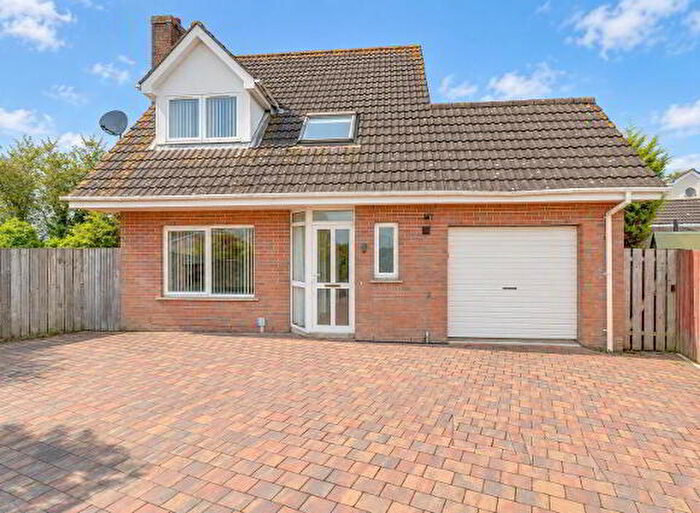 3 Bedroom Detached House For Sale In Abbey Park, Newtownards, BT22