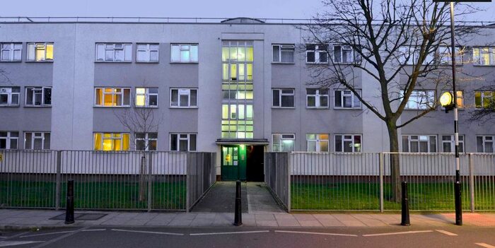 4 Bedroom Flat To Rent In Christian Street, London, E1