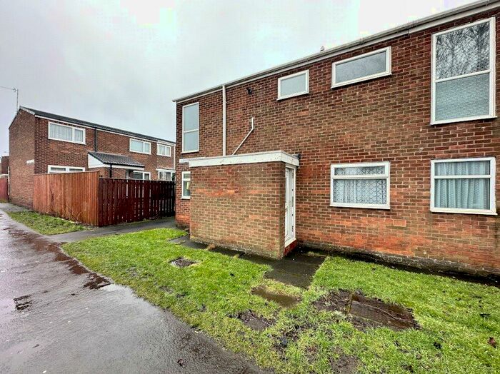 2 Bedroom End Of Terrace House To Rent In Landseer Close, Stanley, County Durham, DH9