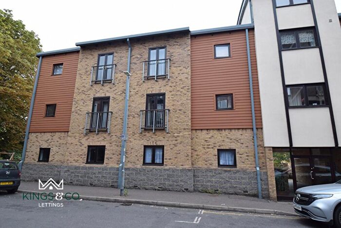 2 Bedroom Apartment To Rent In Scoles Green, Norwich, NR1