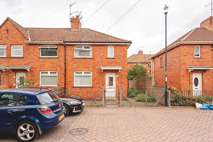3 Bedroom End Of Terrace House For Sale In Union Road, The Dings, Bristol, BS2