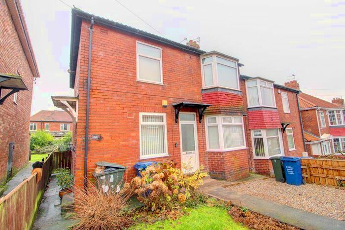 2 Bedroom Flat To Rent In Silverhill Drive, Fenham, Newcastle Upon Tyne, NE5