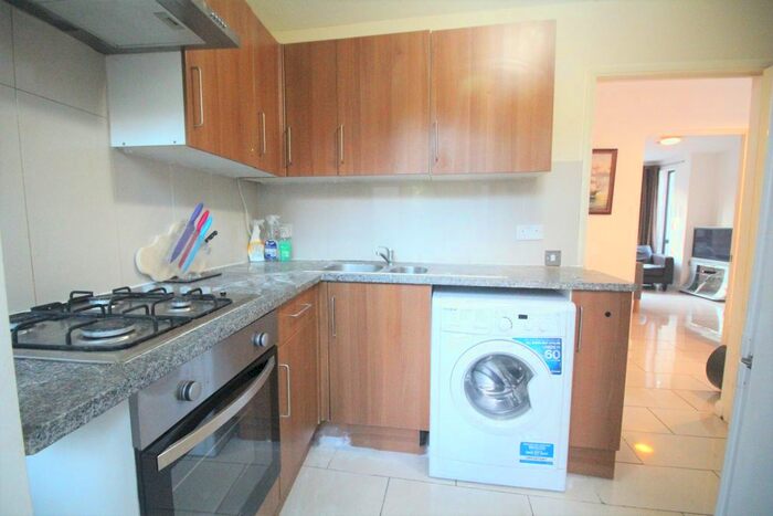 5 Bedroom Mews House To Rent In Evering Road, London, E5