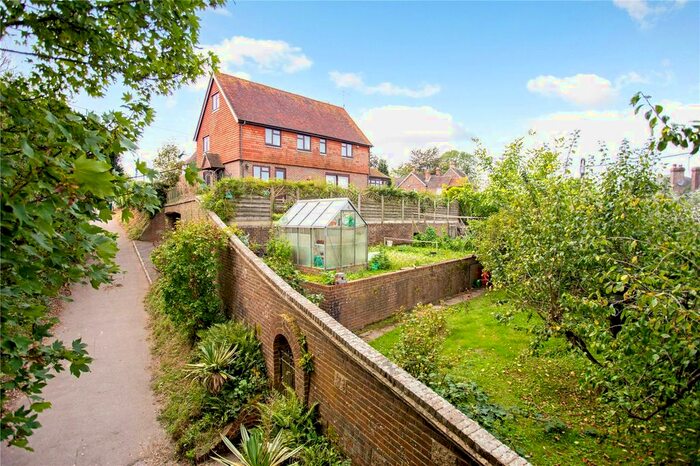 5 Bedroom End Of Terrace House For Sale In Station Road, Horsted Keynes, Haywards Heath, RH17