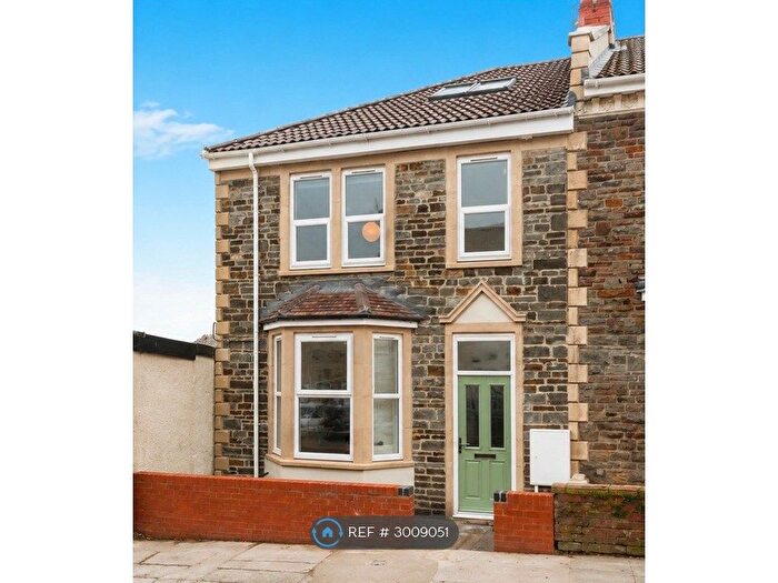 3 Bedroom Semi Detached House To Rent In Hughenden Road, Bristol, BS7