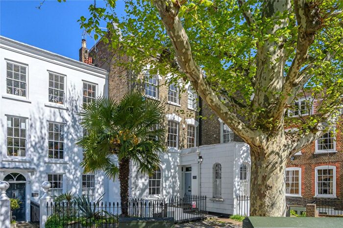 2 Bedroom Flat For Sale In Colebrooke Row, London, N1