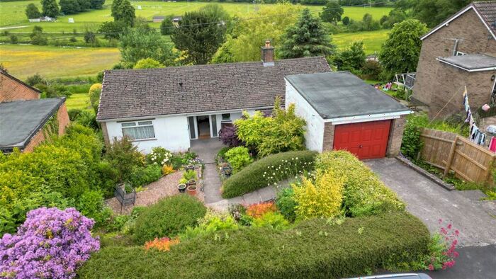 3 Bedroom Detached Bungalow For Sale In Ridgewood Drive, Cromford., DE4