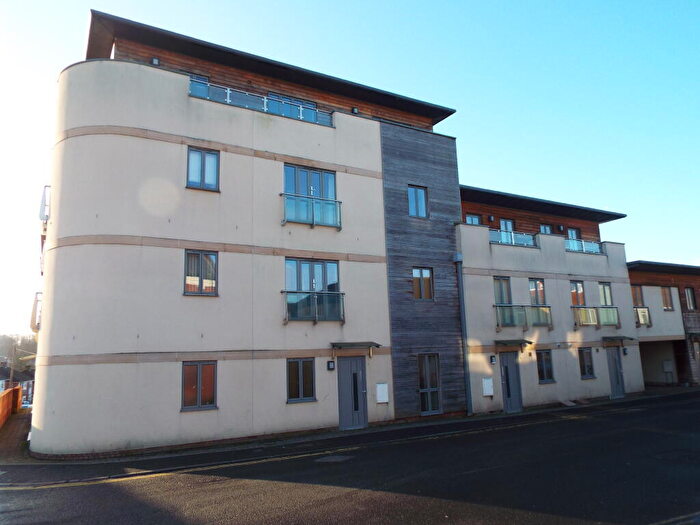1 Bedroom Flat To Rent In Yeovil, BA20