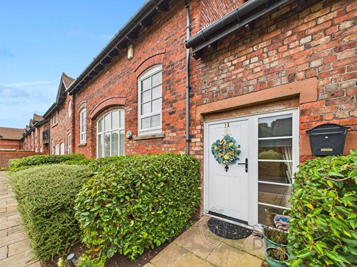 2 Bedroom Barn Conversion For Sale In Ryder Court, Rainhill, Prescot, L35