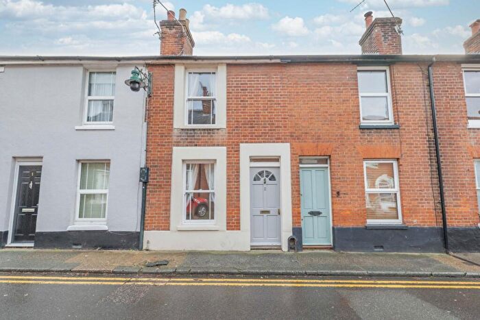 2 Bedroom Terraced House For Sale In Lansdown Road, Canterbury, Kent, CT1