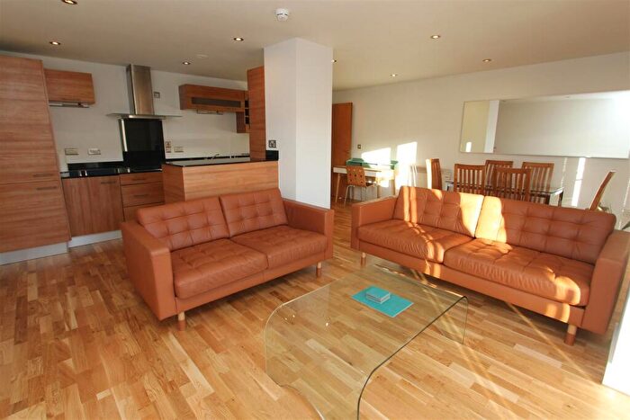 2 Bedroom Flat To Rent In Mackenzie House, Leeds Dock, LS10