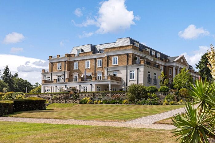 5 Bedroom Flat For Sale In Kings Ride, Ascot, Berkshire, SL5