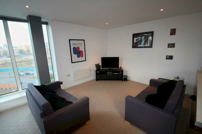 1 Bedroom Flat To Rent In East Street, Leeds, West Yorkshire, Uk, LS9