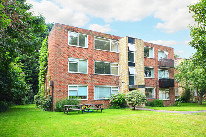 2 Bedroom Apartment To Rent In Cambanks, Cambridge, CB4
