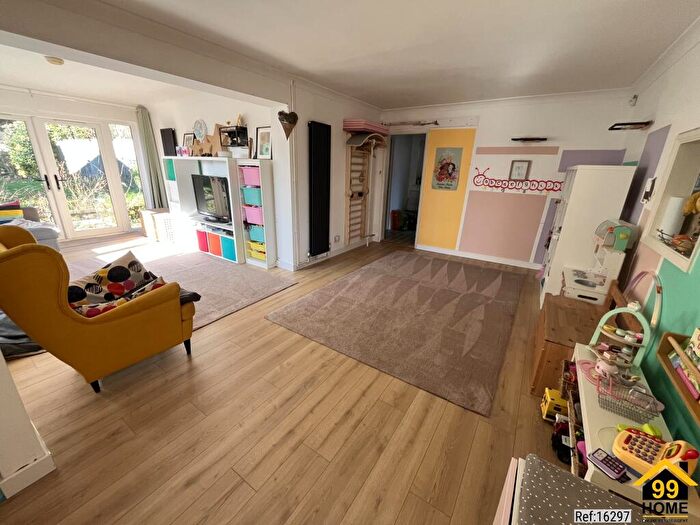 4 Bedroom Detached House For Sale In Fairmead Way, Peterborough, Cambridgeshire, PE3