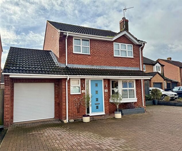 4 Bedroom Detached House For Sale In Campion Drive, Malvern, Worcestershire, WR14