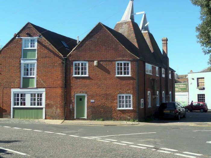 Studio To Rent In The Old Oast, Canterbury - Ref, CT1