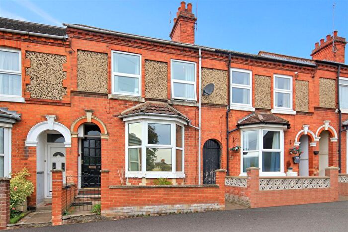 3 Bedroom Terraced House For Sale In Melton Road, Wellingborough, NN8