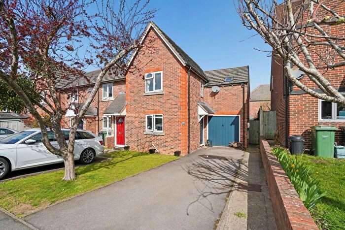 3 Bedroom End Terrace House For Sale In Willow Brook, Abingdon, OX14