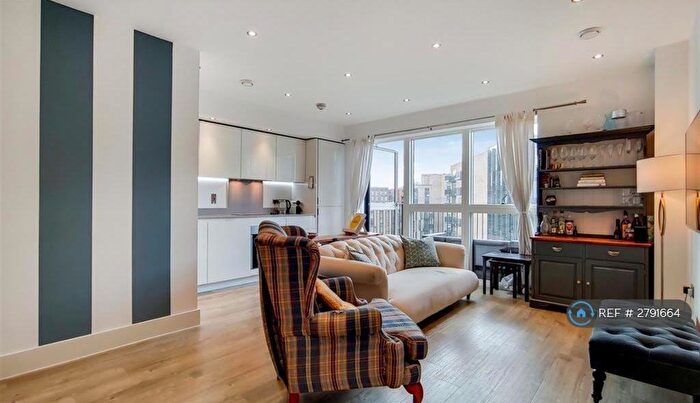 1 Bedroom Flat To Rent In Lyon Road, Harrow, HA1