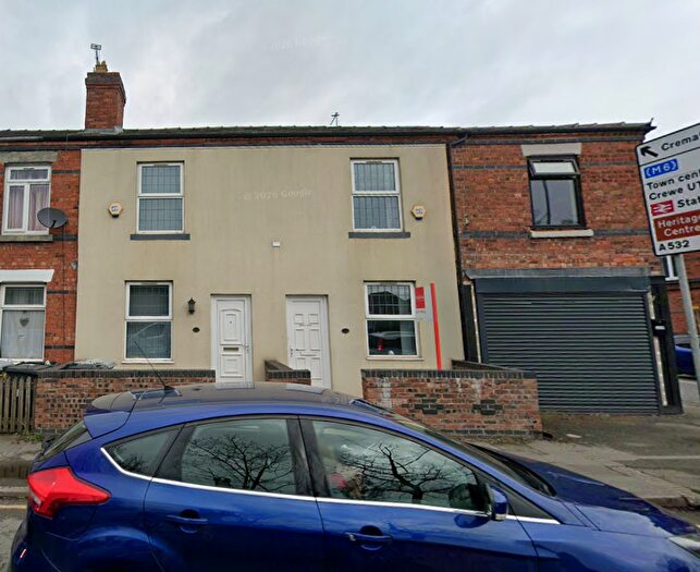 3 Bedroom Terraced House For Sale In West Street, Crewe, Cheshire, CW1