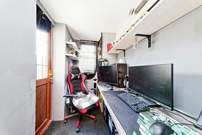 3 Bedroom Terraced House For Sale In Fulbert Road, Dover, Kent, CT16