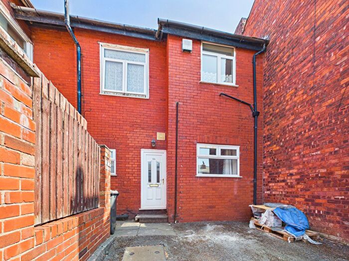 1 Bedroom Terraced House For Sale In Norfolk Street, Springfield, WN6