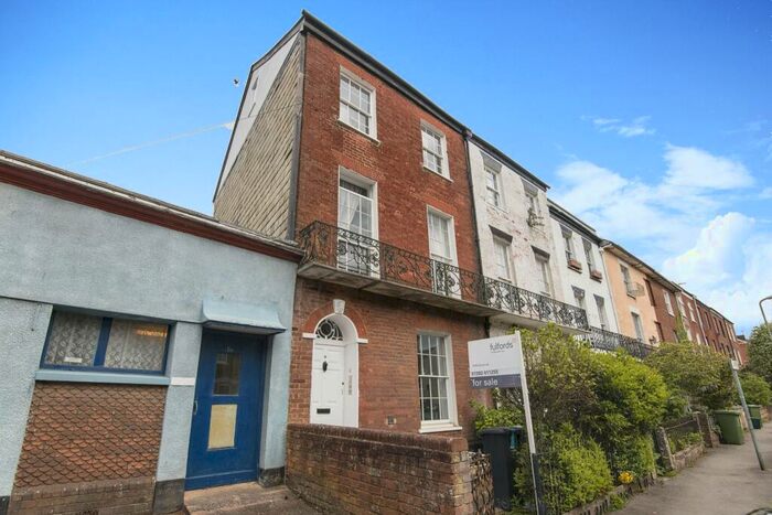 1 Bedroom Flat To Rent In Church Road, Exeter - Zero Deposit Scheme Available, EX2