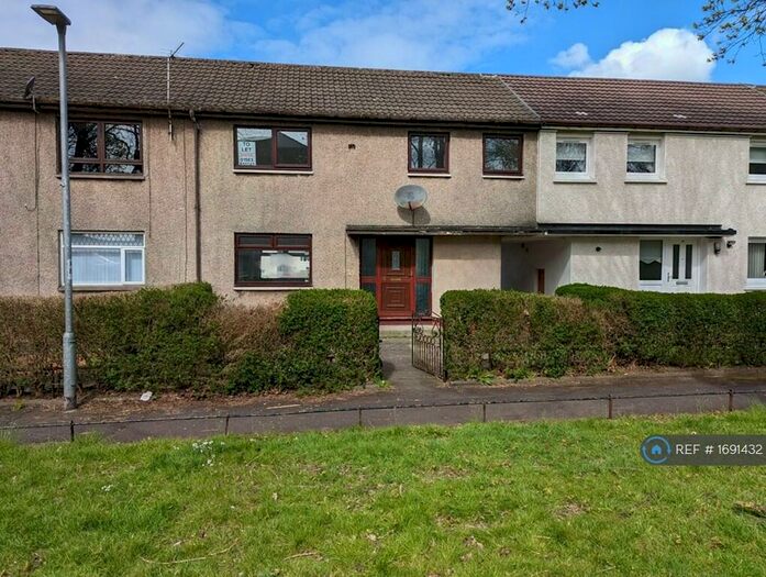 3 Bedroom Terraced House To Rent In Martin Avenue, Irvine, KA12