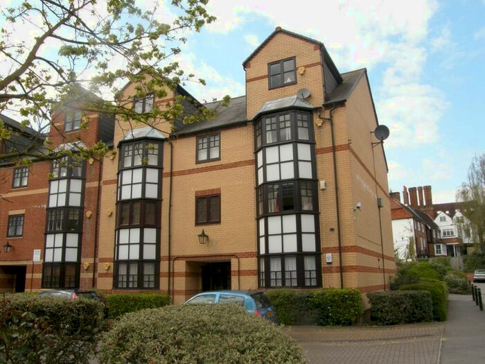 1 Bedroom Apartment To Rent In Maltings Place, Reading, Berkshire, RG1