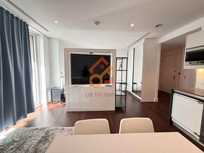 1 Bedroom Flat To Rent In Maine Tower, Harbour Way, London, E14
