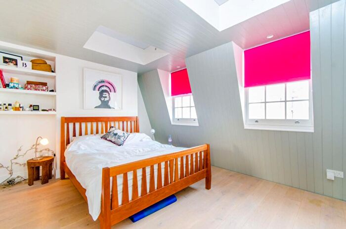 4 Bedroom Terraced House For Sale In Islington Park Street, Islington, London, N1
