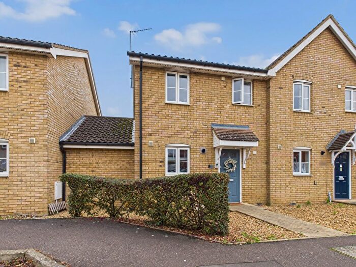 3 Bedroom Semi-Detached House For Sale In Bennett Street, Downham Market, PE38