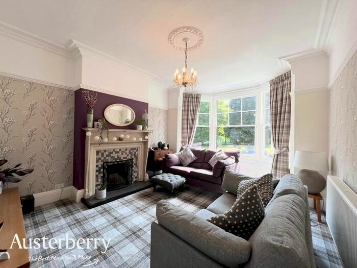 4 Bedroom Detached House For Sale In Victoria Park Road, Tunstall