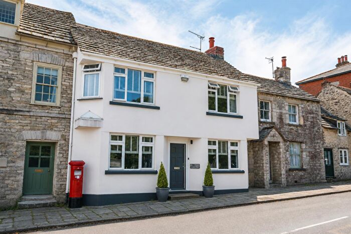 4 Bedroom House For Sale In High Street, Langton Matravers, Swanage, BH19