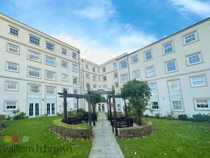 1 Bedroom Flat To Rent In Marine Parade West, Clacton-On-Sea, CO15