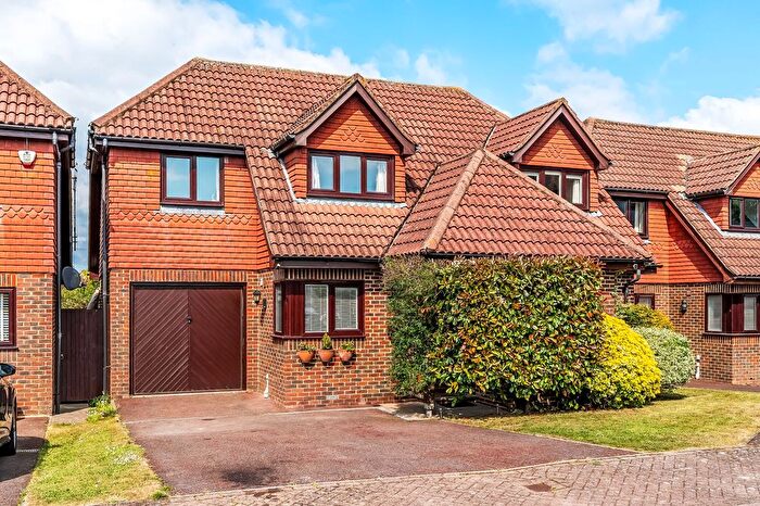 4 Bedroom Detached House For Sale In High Street, Pembury, TN2