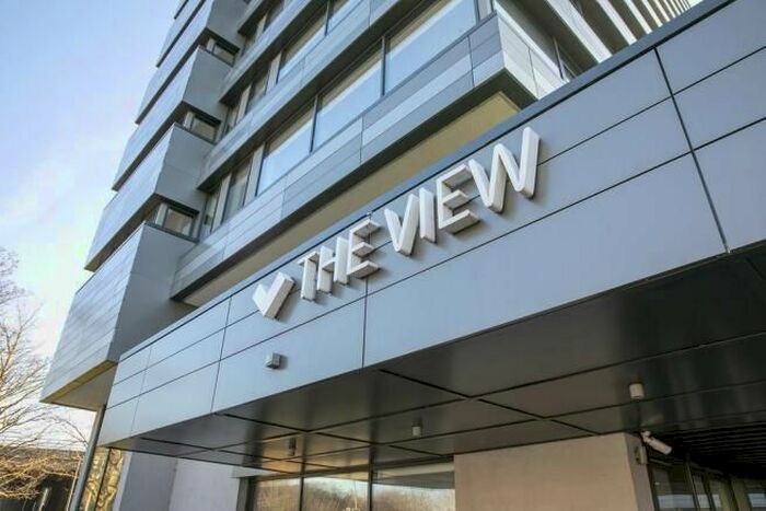 1 Bedroom Flat To Rent In Sunbury On Thames, Middlesex, TW16