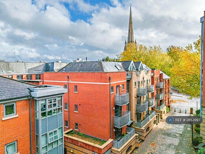 2 Bedroom Penthouse To Rent In The Metropolitan, Bristol, BS1