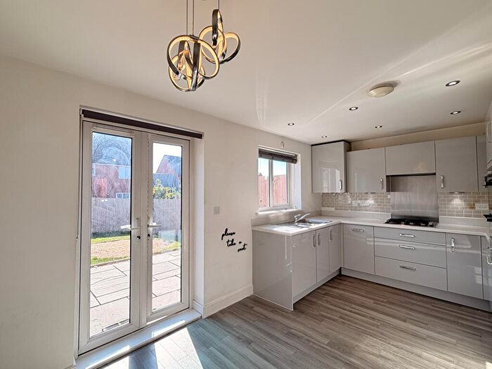 3 Bedroom Semi-Detached House To Rent In Merino Road, Andover, Hampshire, SP11