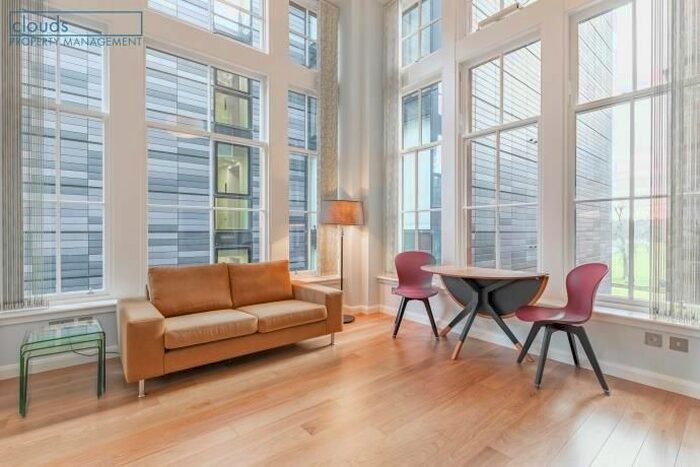 1 Bedroom Flat To Rent In Simpson Loan, Edinburgh, EH3