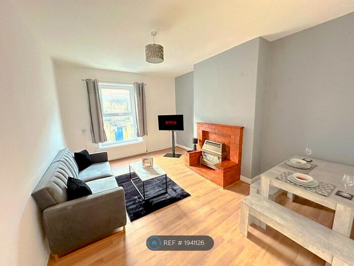 1 Bedroom Flat To Rent In Newgate Street, Morpeth, NE61