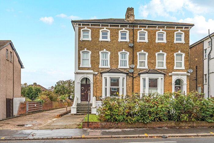 1 Bedroom Flat For Sale In Selhurst Road, London, SE25