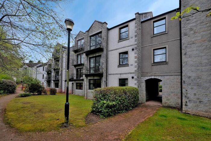 2 Bedroom Flat To Rent In Craigieburn Park, Aberdeen AB15