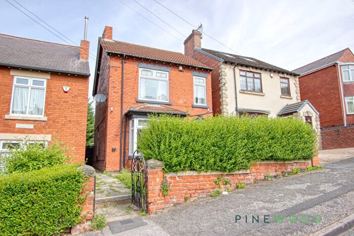 3 Bedroom Property To Rent In Castle Lane, Bolsover, S44