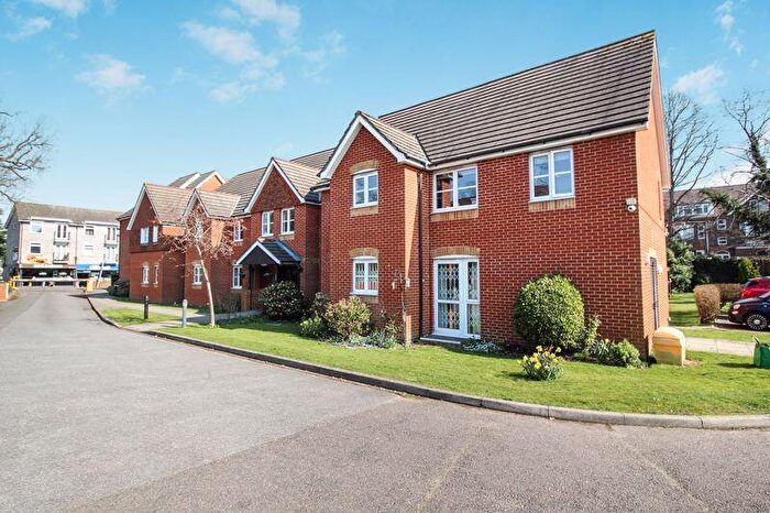 1 Bedroom Apartment To Rent In £Pcm - Retirement Property Chaldon Road, Caterham On The Hill, CR3