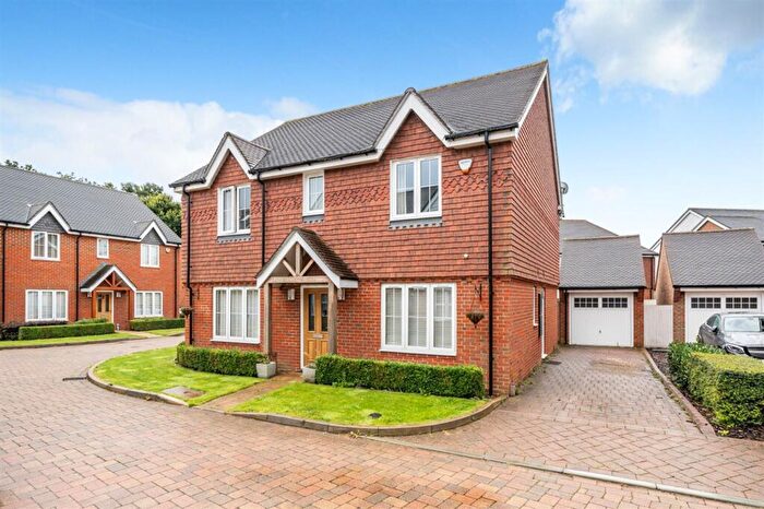 4 Bedroom Detached House For Sale In Brougham Lane, Pease Pottage, RH11